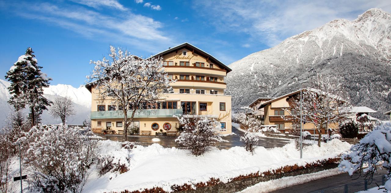 Arzlerhof Hotel 4*